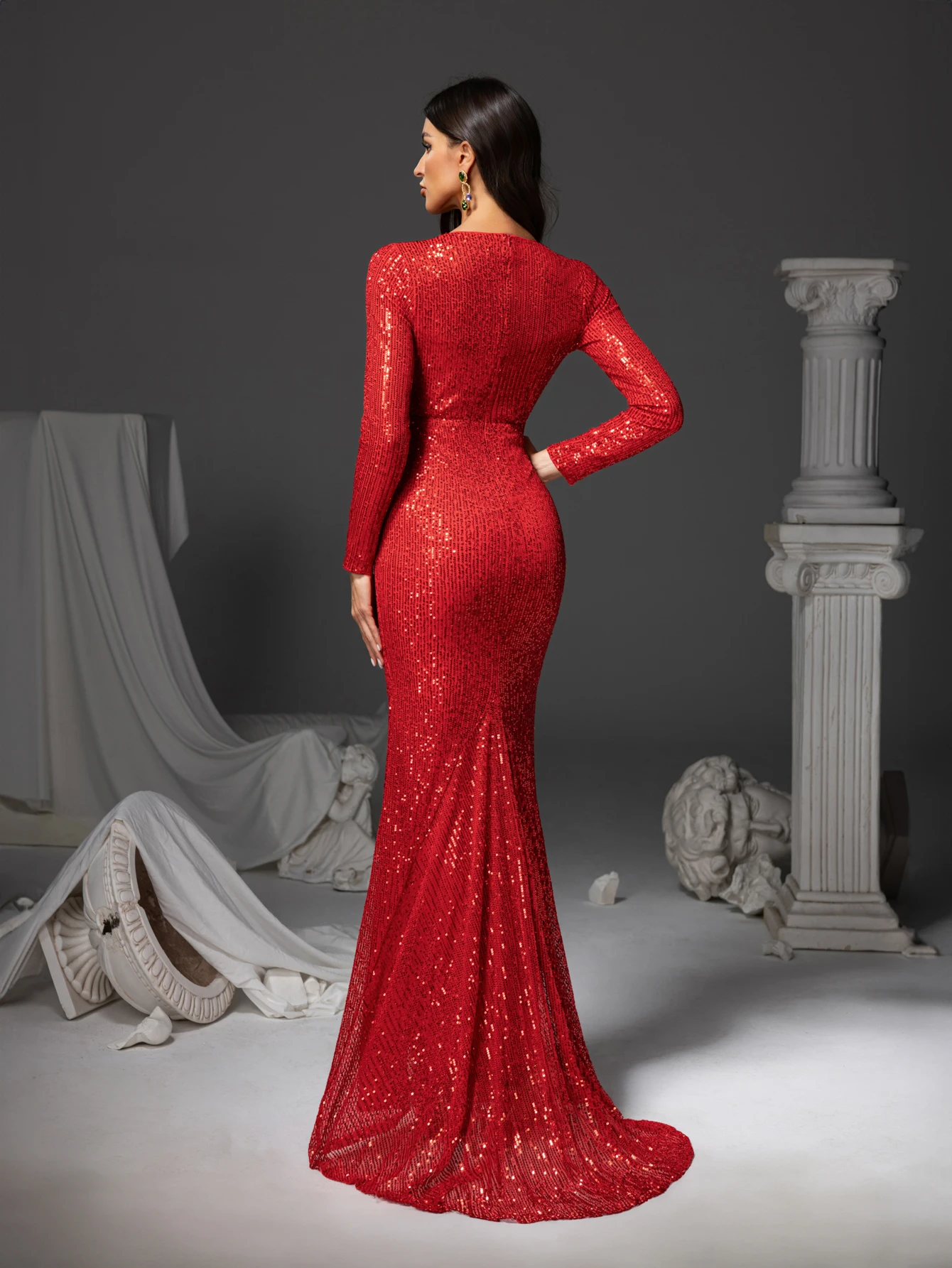 Red Deep V-Neck Long-Sleeve Dress, Sequined Bodycon Mermaid Gown for Family Gatherings, Birthday Parties, Elegant and Fashionable Dress, Women's Long Dress, Party Dress, New Dress, Women's Evening Dress, Host Performance Dress, Bridesmaid Dress, Prom Evening Dress, Concert Performance Dress, Award Ceremony Dress, Fashionable Boutique Dress, Holiday Dress, Graduation Dress, Holiday Date Dress - Image 2